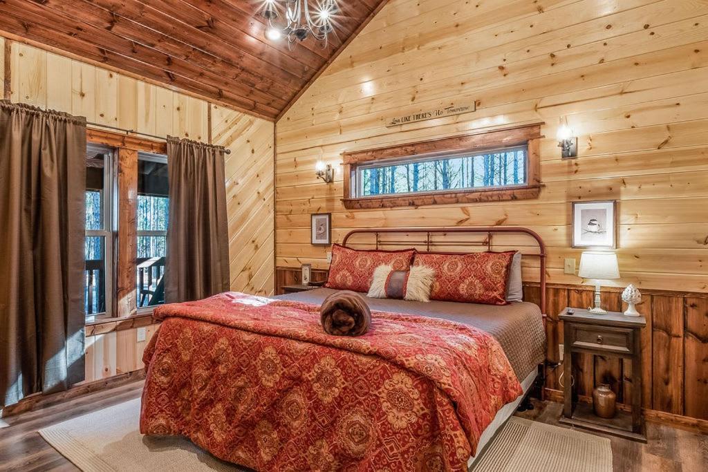 Large Luxury 2Br Cabin W Hot Tub Double Trouble Was Designed For Fun Comfort And Memories Minutes From Buzzling Hochatown And Beautiful Beaver Bend State Park Broken Bow Eksteriør billede