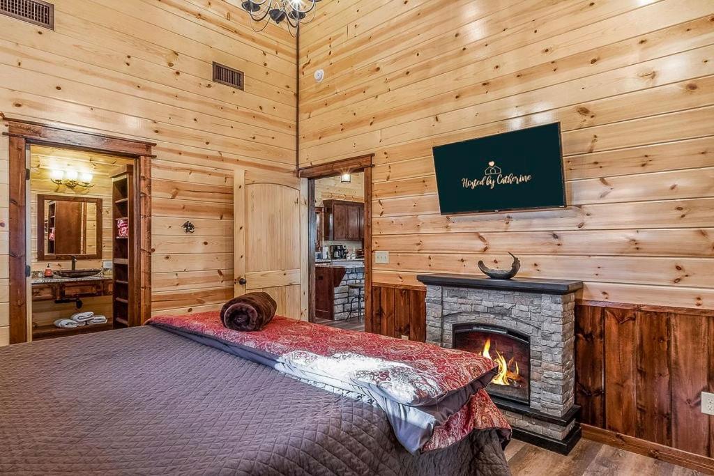 Large Luxury 2Br Cabin W Hot Tub Double Trouble Was Designed For Fun Comfort And Memories Minutes From Buzzling Hochatown And Beautiful Beaver Bend State Park Broken Bow Eksteriør billede