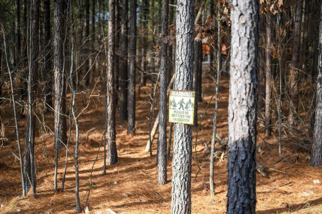 Large Luxury 2Br Cabin W Hot Tub Double Trouble Was Designed For Fun Comfort And Memories Minutes From Buzzling Hochatown And Beautiful Beaver Bend State Park Broken Bow Eksteriør billede